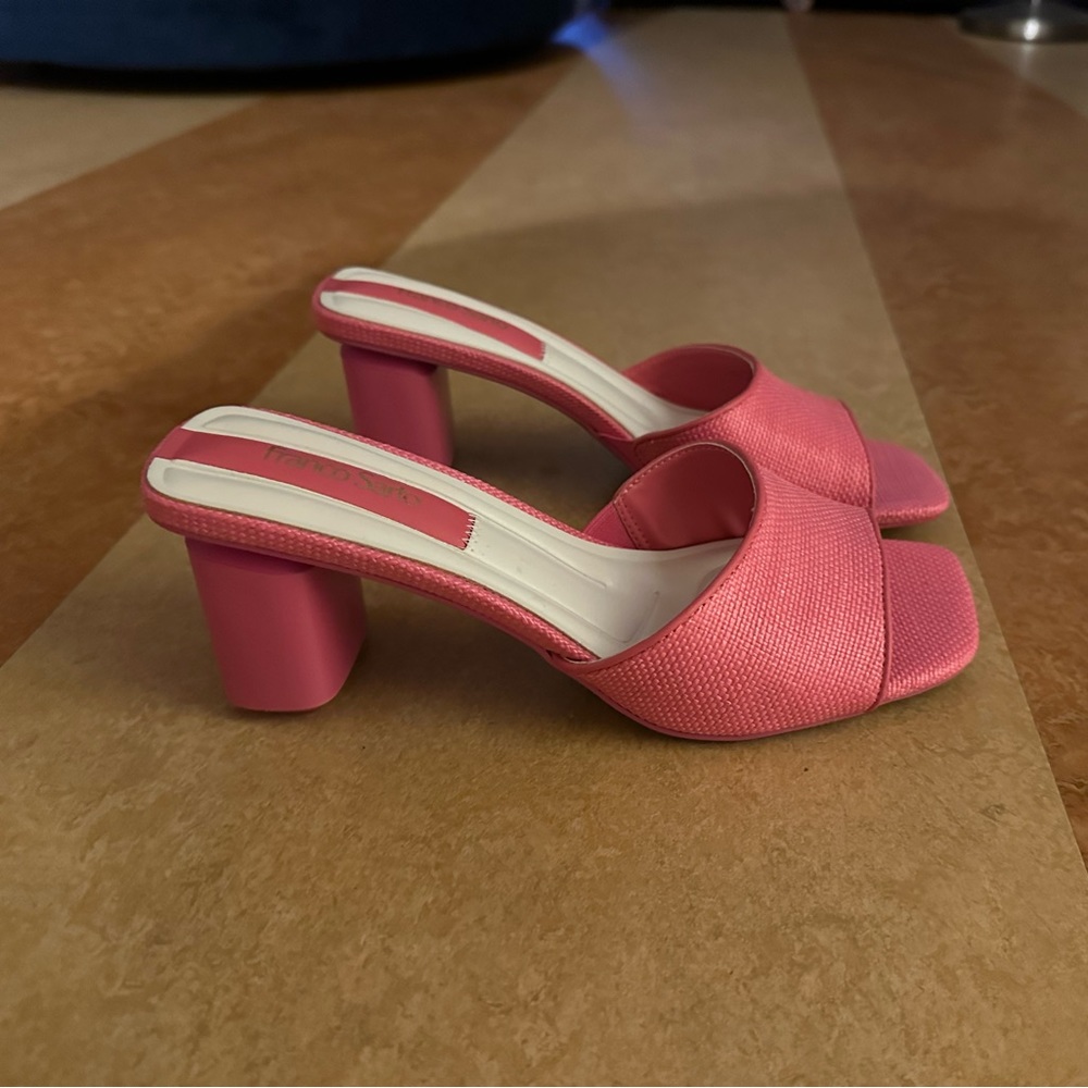 Adorable Franco Sarto open toed shoes!